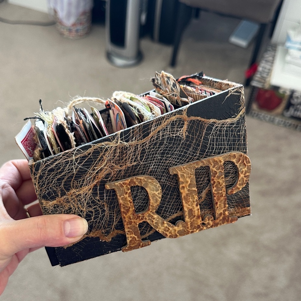 Halloween RIP Decorative ATC Box with cards!